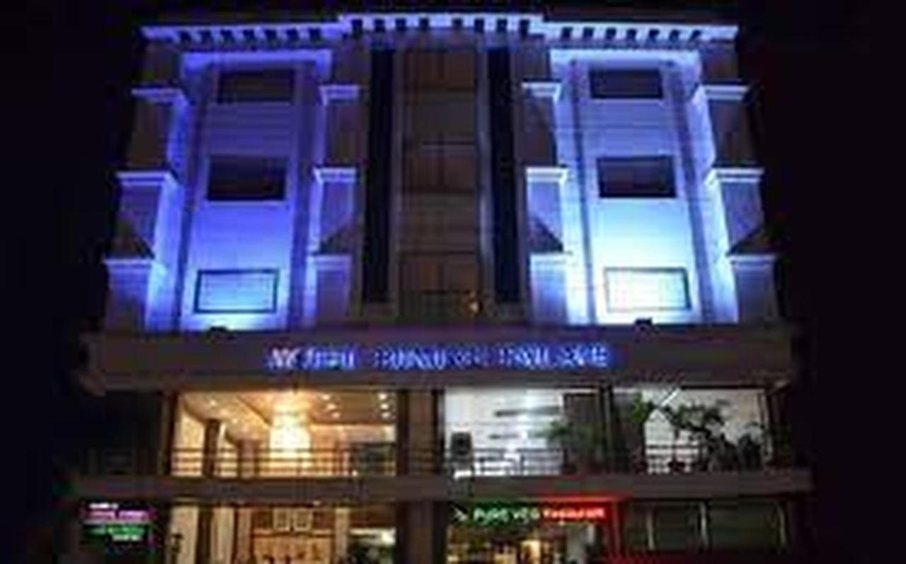Hotel Punjab Palace Rāipur Zewnętrze zdjęcie